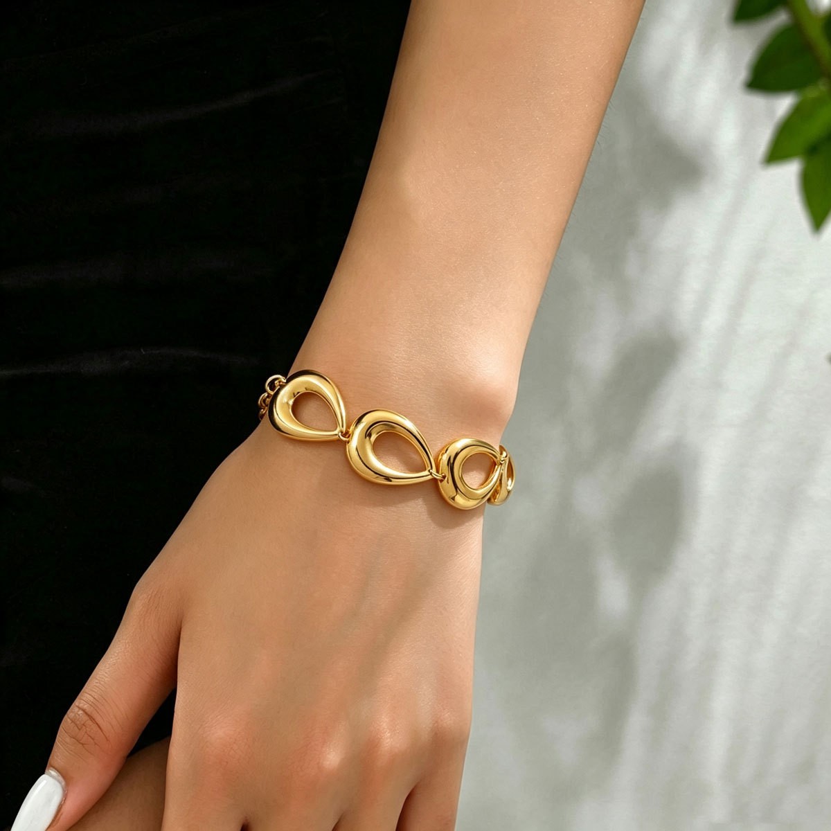 Open Heart-Link Bracelet