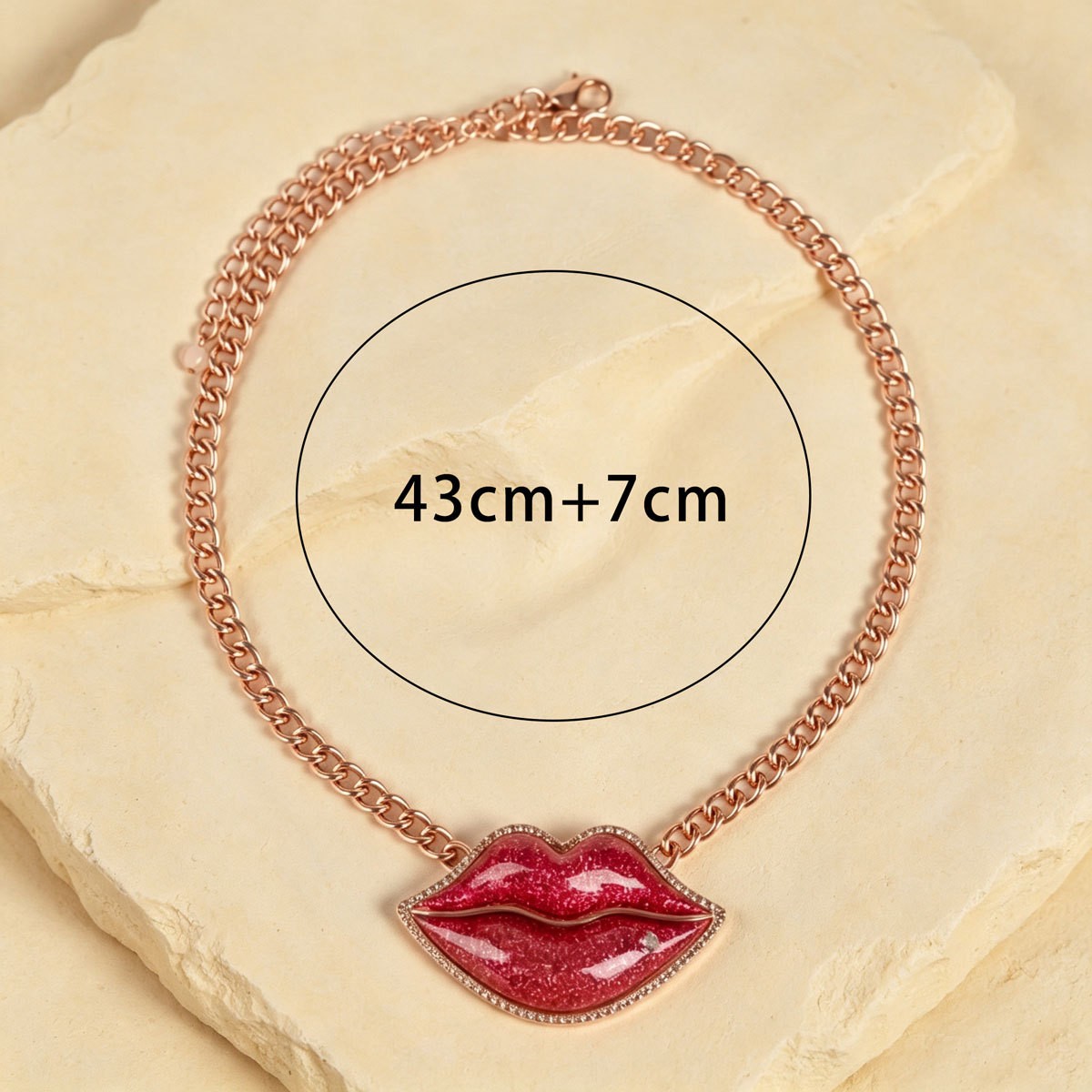 Lips Pendant Necklace