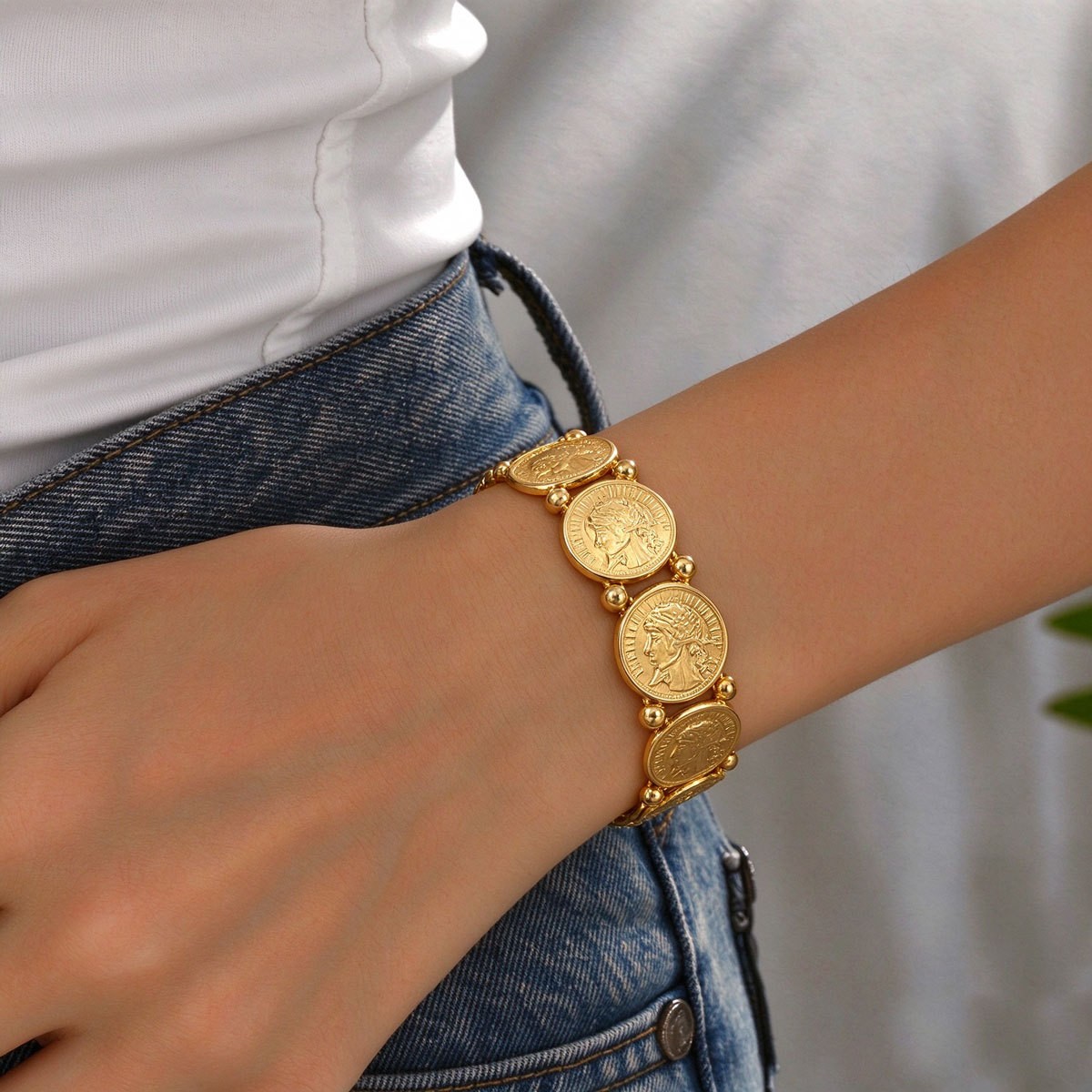 Textured Coin-Link Bracelet