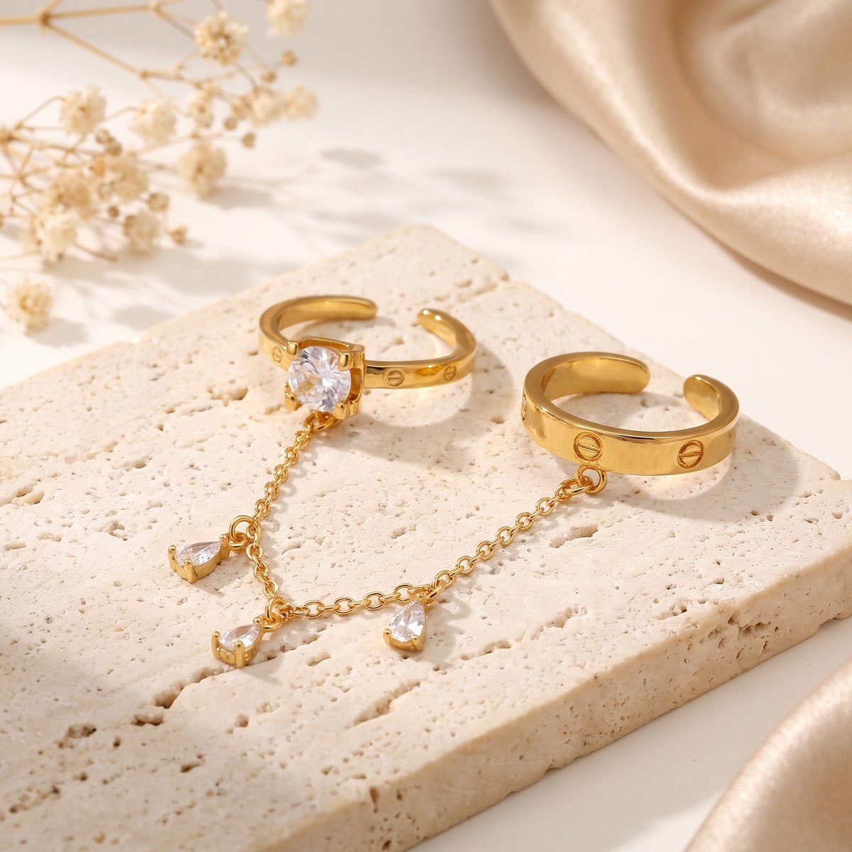 Crystal-Accent Chain Ring