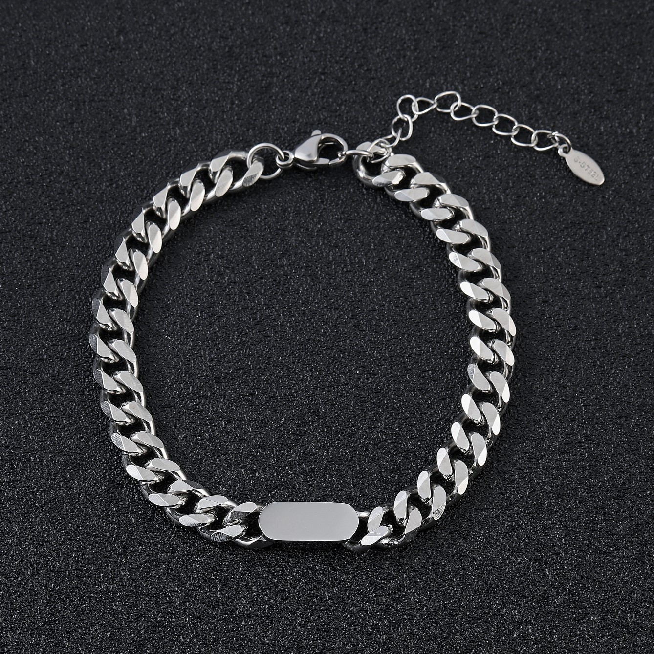 ID Plate Curb Chain Bracelet