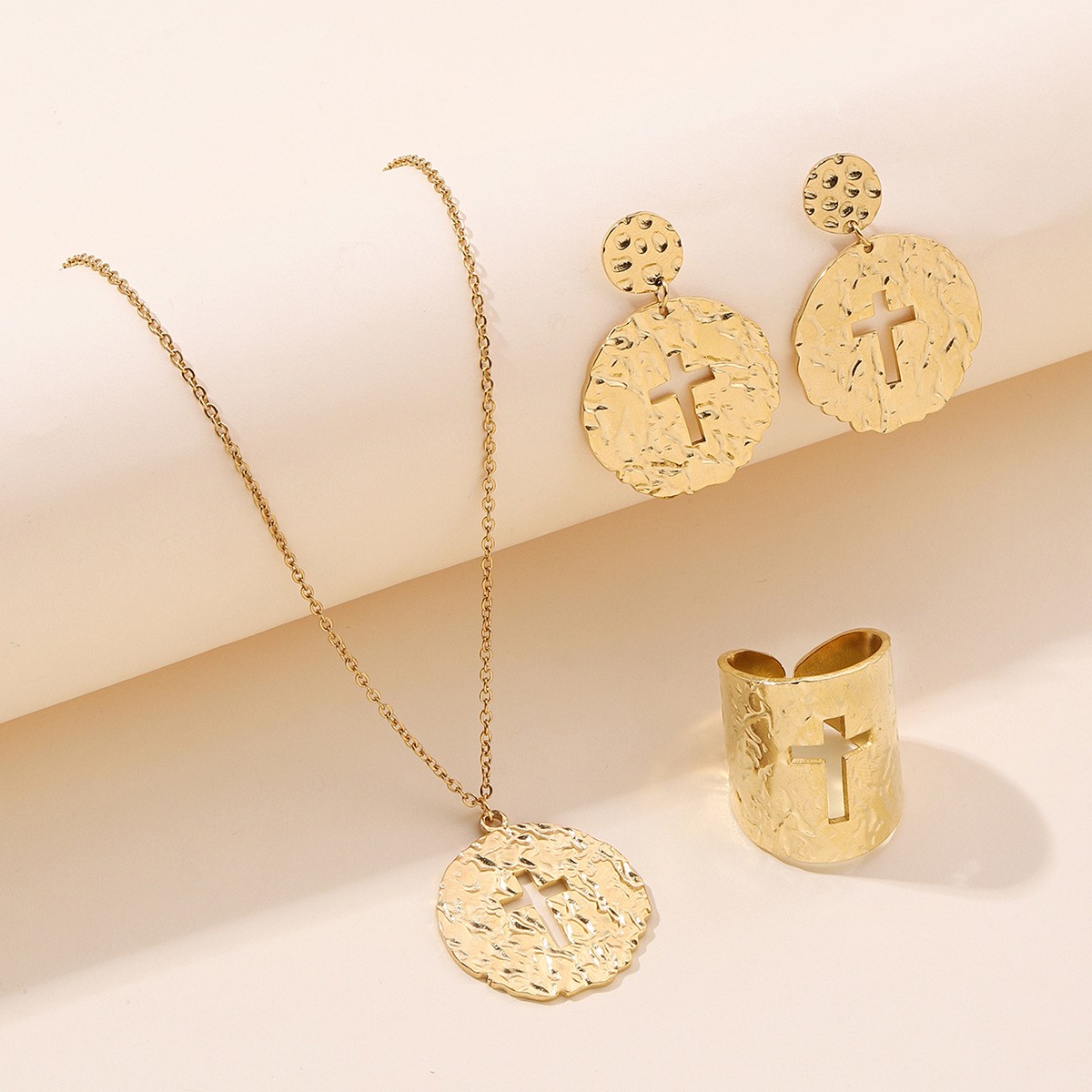 Textured Disc Necklace, Earrings and Ring Set