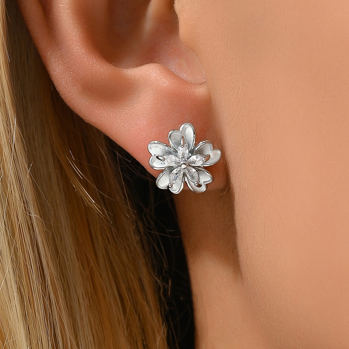 Layered Flower Stud Earrings