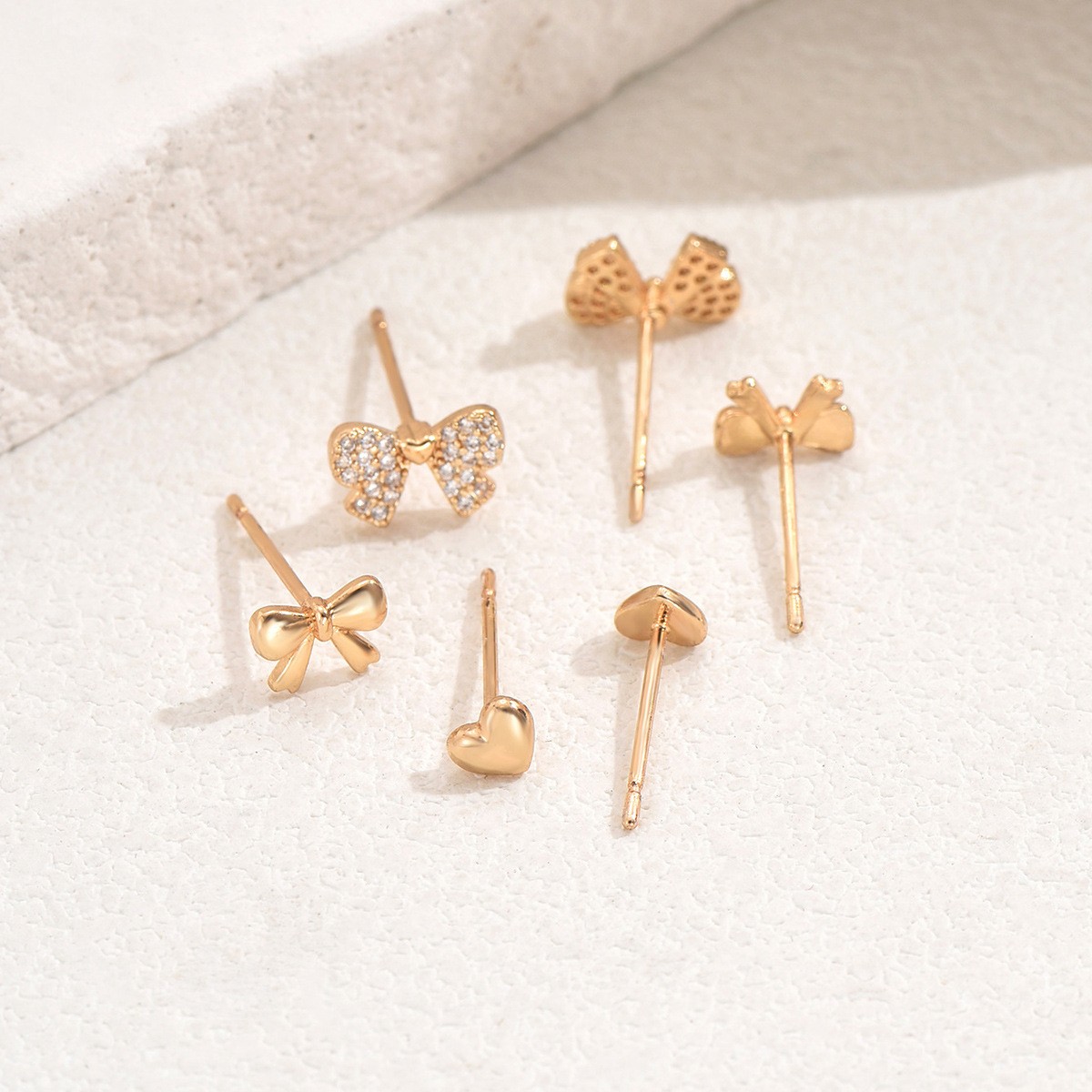 Bow and Heart Stud Earring Set