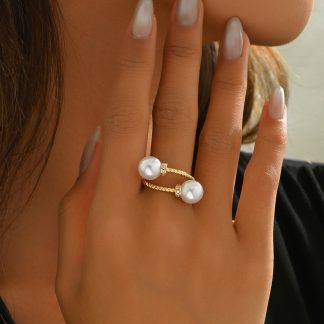 Pearl-Effect Open Ring