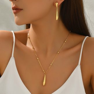 Teardrop Necklace and Earrings Set